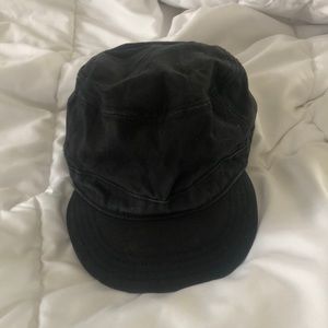 Gap kids size L/XL black hat
